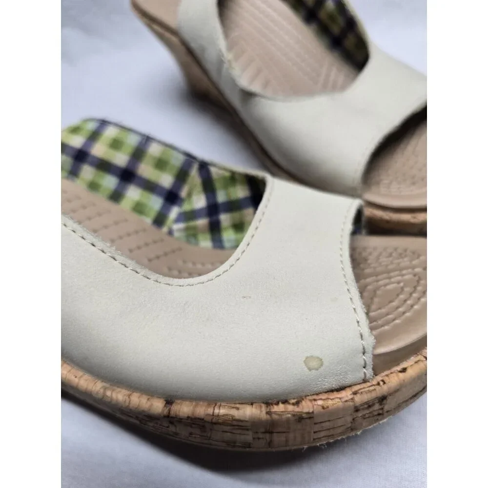 CROCS A-Leigh Beige Cork Wedge Sling Back Sandals Womens Size 7 - Picture 2 of 11